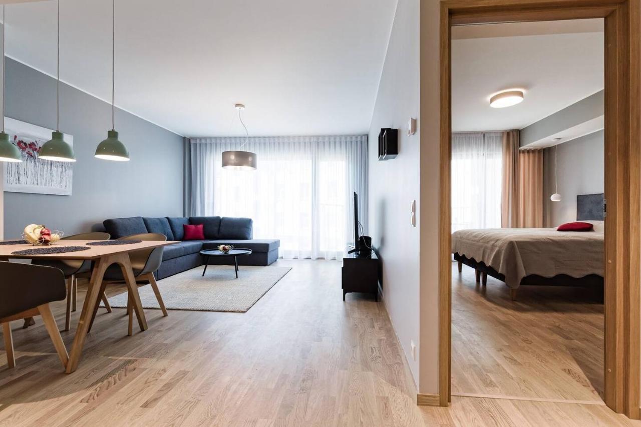Central Apartments, Quiet With Free Parking And Ac. Таллин Экстерьер фото